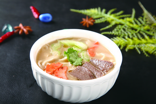 羊肉糊汤面图片8