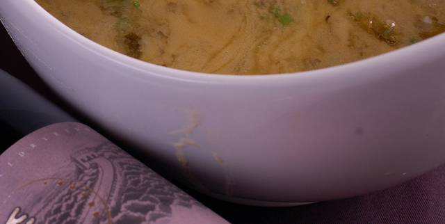 豌豆酸菜汤图片