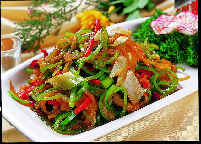 尖椒炒茄丝图片
