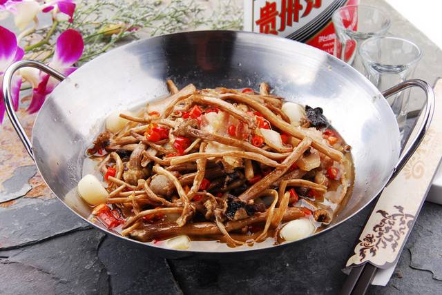 菜品干锅茶树菇图片