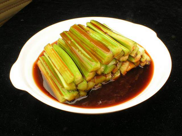 餐饮爽口西芹图片