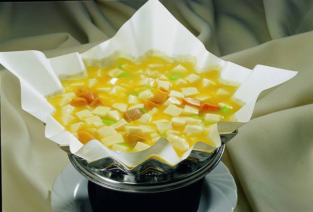 金汤鲍粒烩豆腐图片