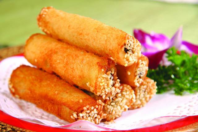 豆沙吐司卷美食图片