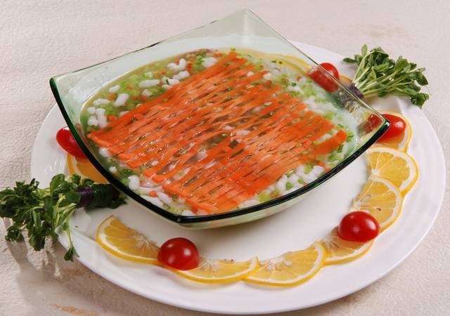 芥菜烩鱼米图片