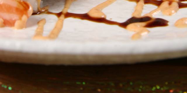 软壳蟹卷美食图片