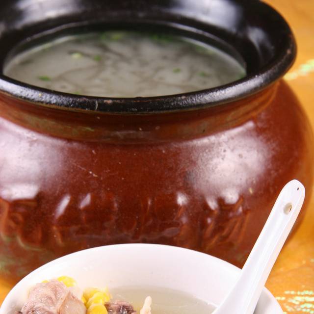 玉米排骨煲图片