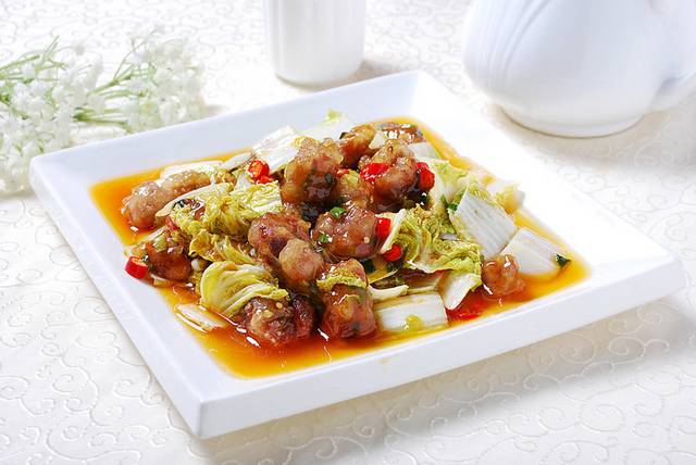 肉段烧娃娃菜图片