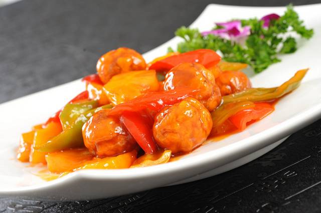 香菠咕咾肉图片