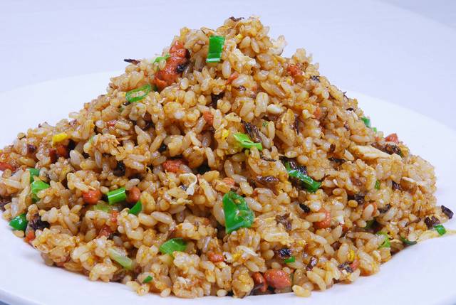 丁哥炒饭图片