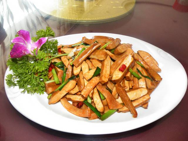 香葱爆豆干图片