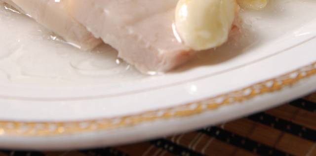 蒜焖白方肉图片