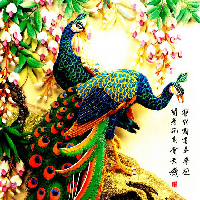 绚丽孔雀玄关画