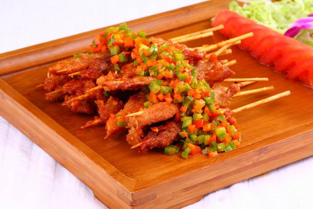 串香孜然兔肉图片