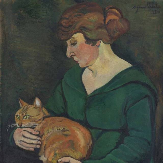 女人抱着猫油画装饰画