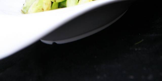 洋白菜爆螺片图片