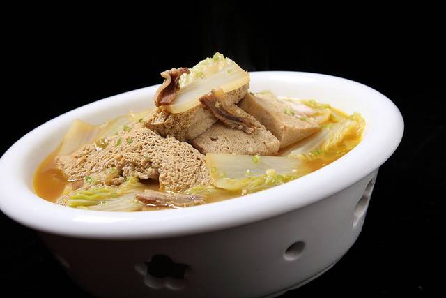 大白菜炖台安冻豆腐图片