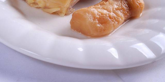 松茸炖土鸡图片2