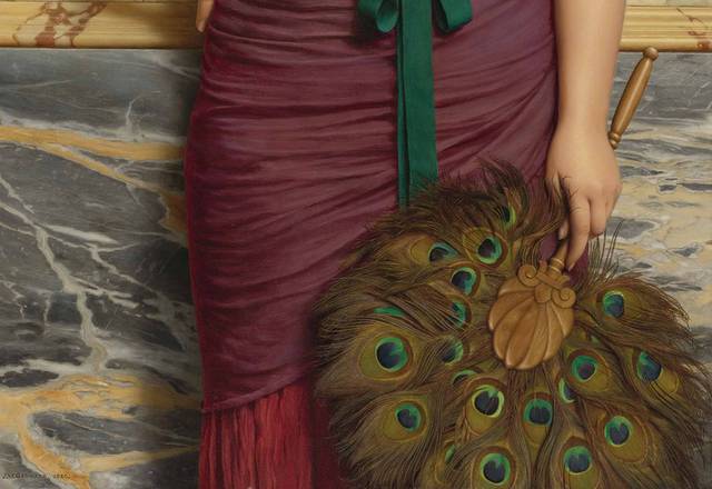 拿孔雀羽毛扇子的女人宫廷油画装饰画