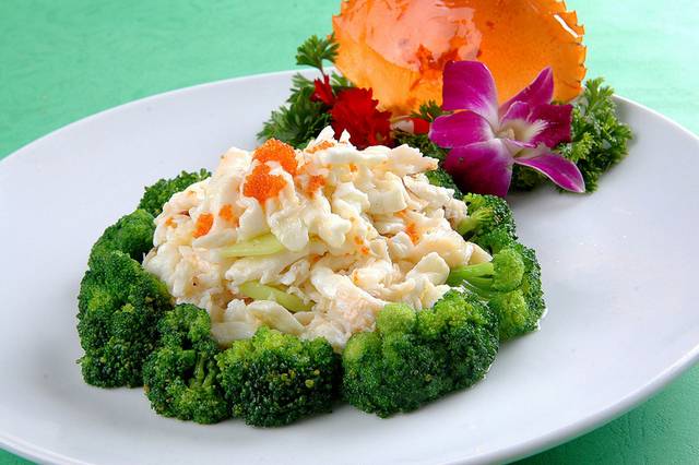 芙蓉蟹肉西兰花图片