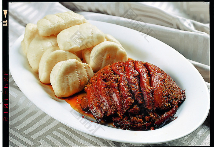 农家粉蒸肉夹饼图片